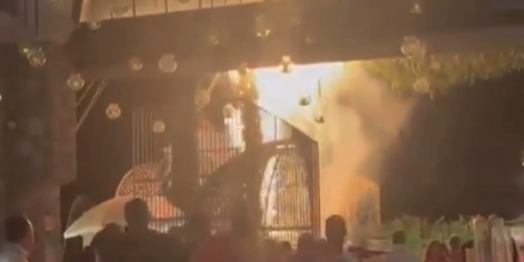 ¡TERROR NUPCIAL! SE INCENDIA SALÓN EN PLENA BODA